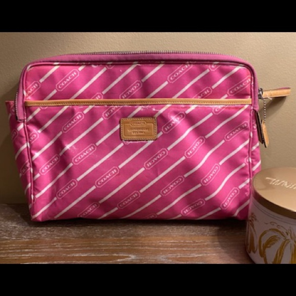 Coach Large Pink Coated Cosmetic Makeup Travel Bag